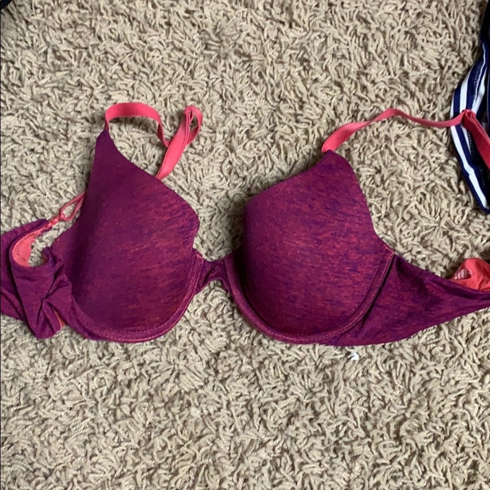 NWOT vs bra